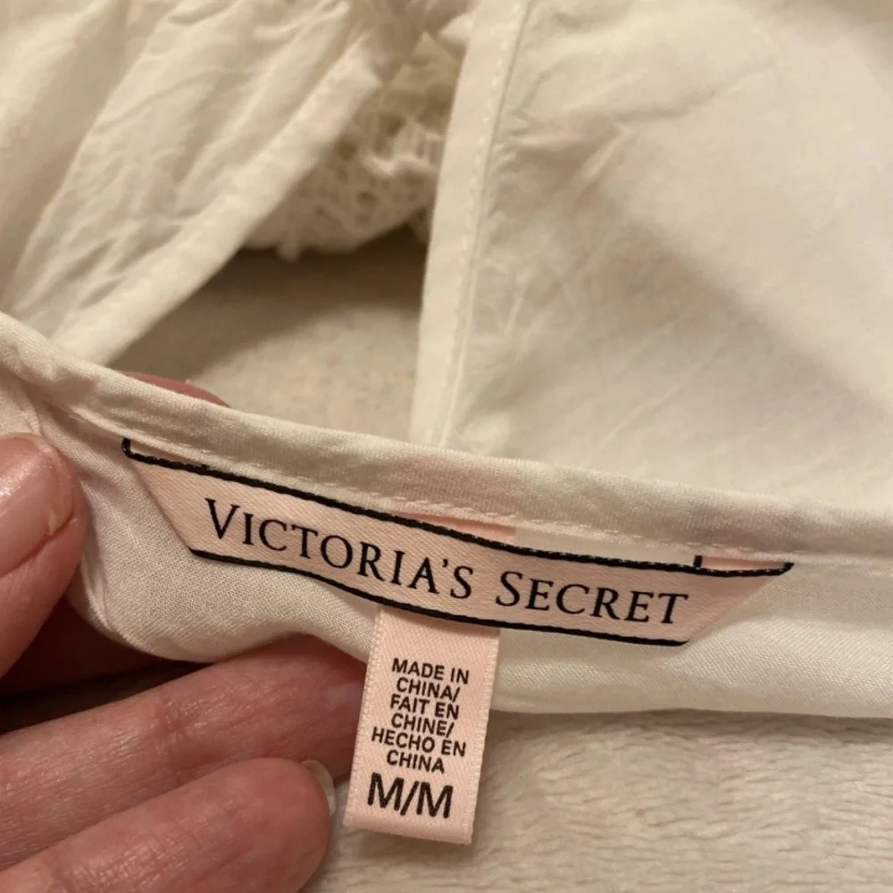 Victorias Secret cover up